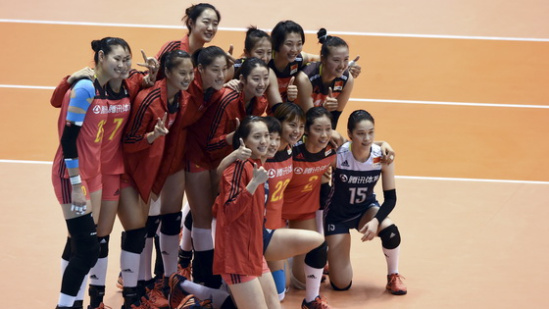 中国女排3比1战胜美国队